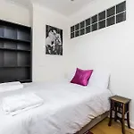 Super 2 Bed Flat in centre Portobello Notting Hill